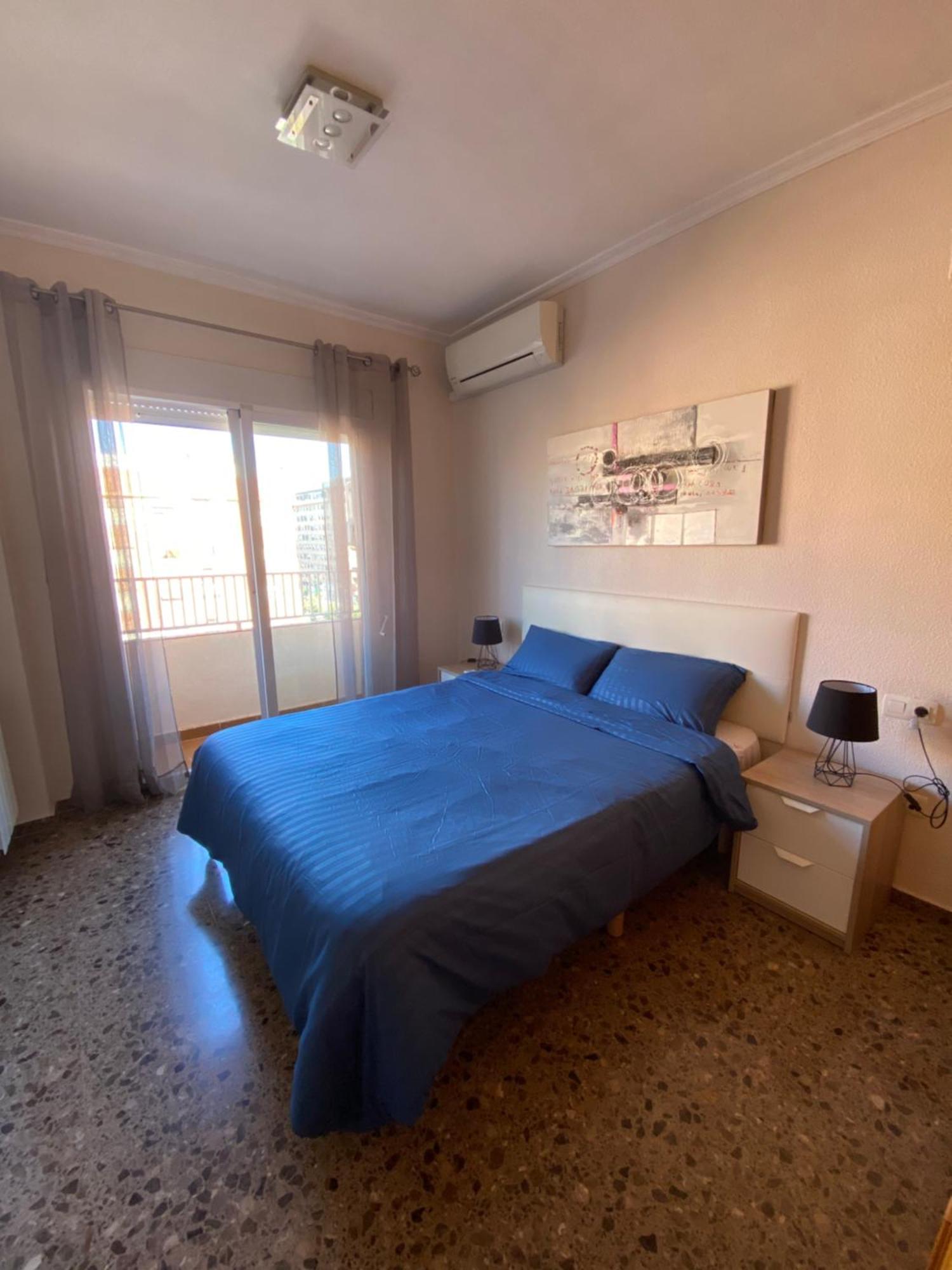 Apartamento Ciencias Y Playa Valencia Luaran gambar